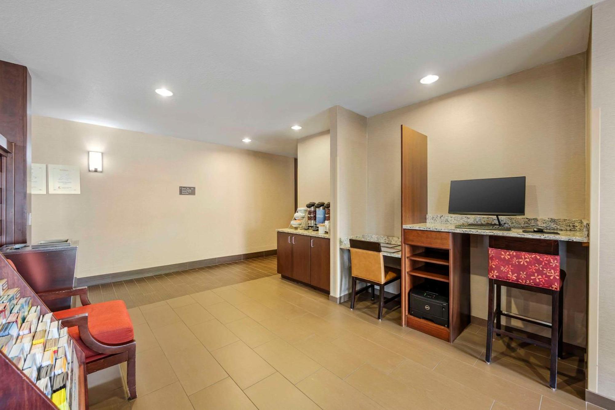 Comfort Inn & Suites Cheyenne Luaran gambar
