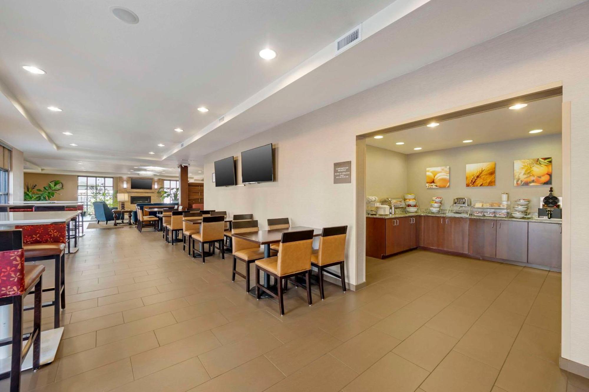 Comfort Inn & Suites Cheyenne Luaran gambar
